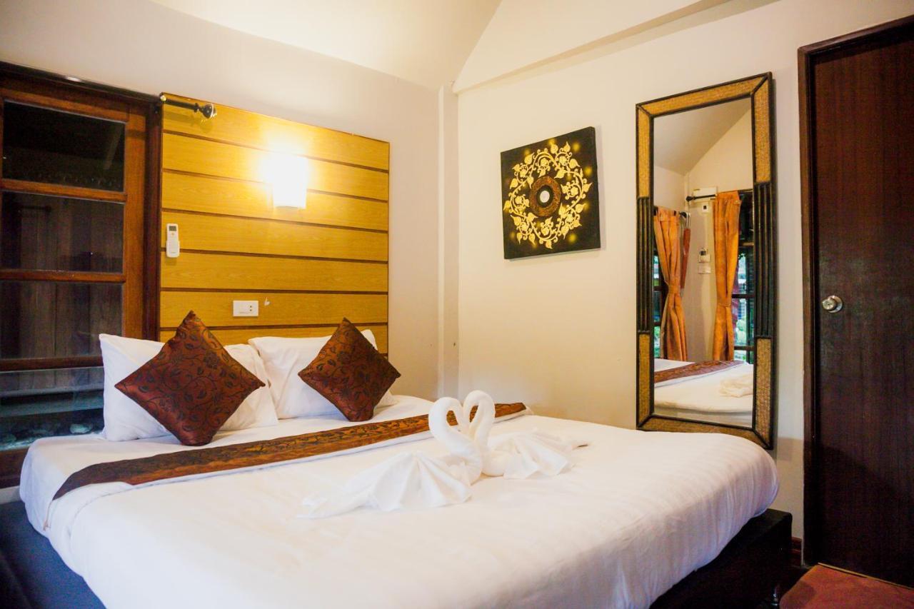 Lipe Sunset Forest Resort Екстериор снимка