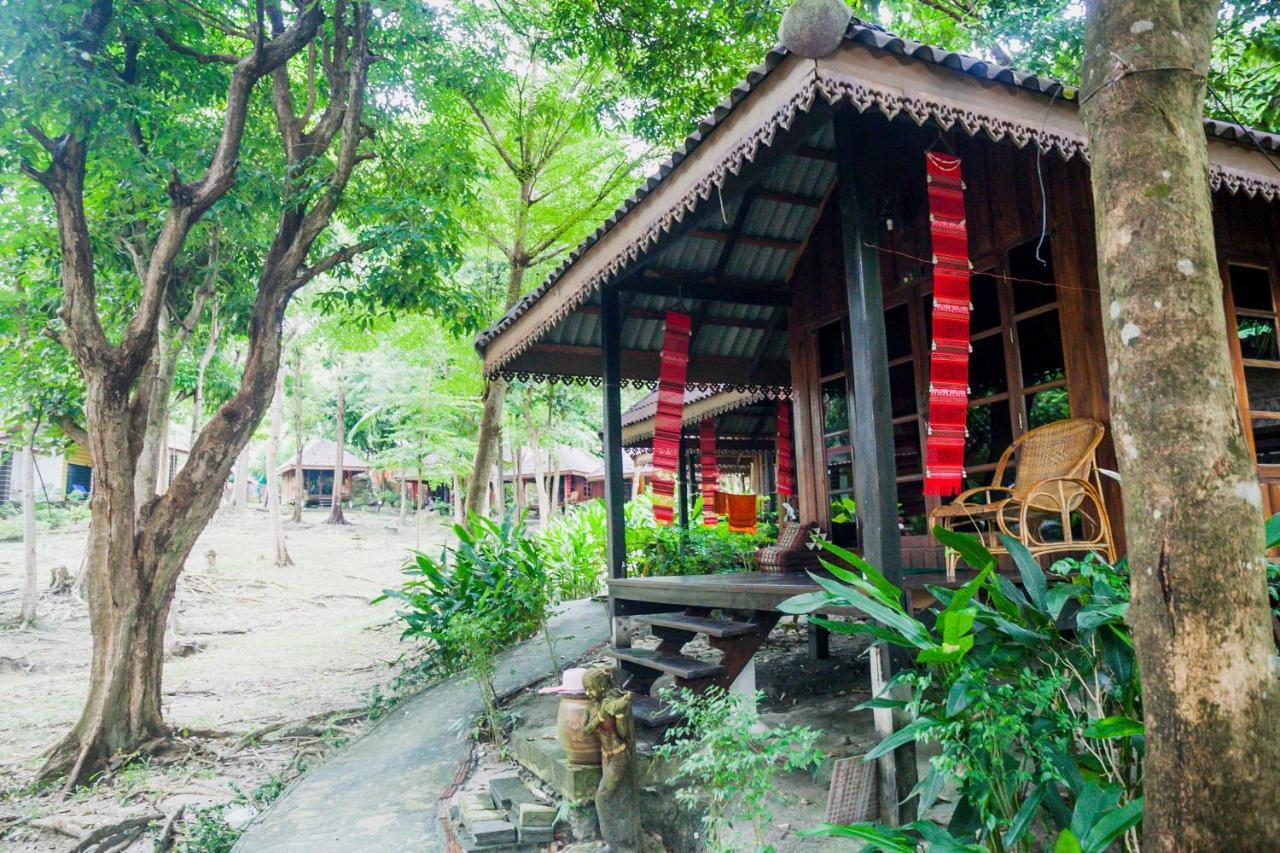 Lipe Sunset Forest Resort Екстериор снимка